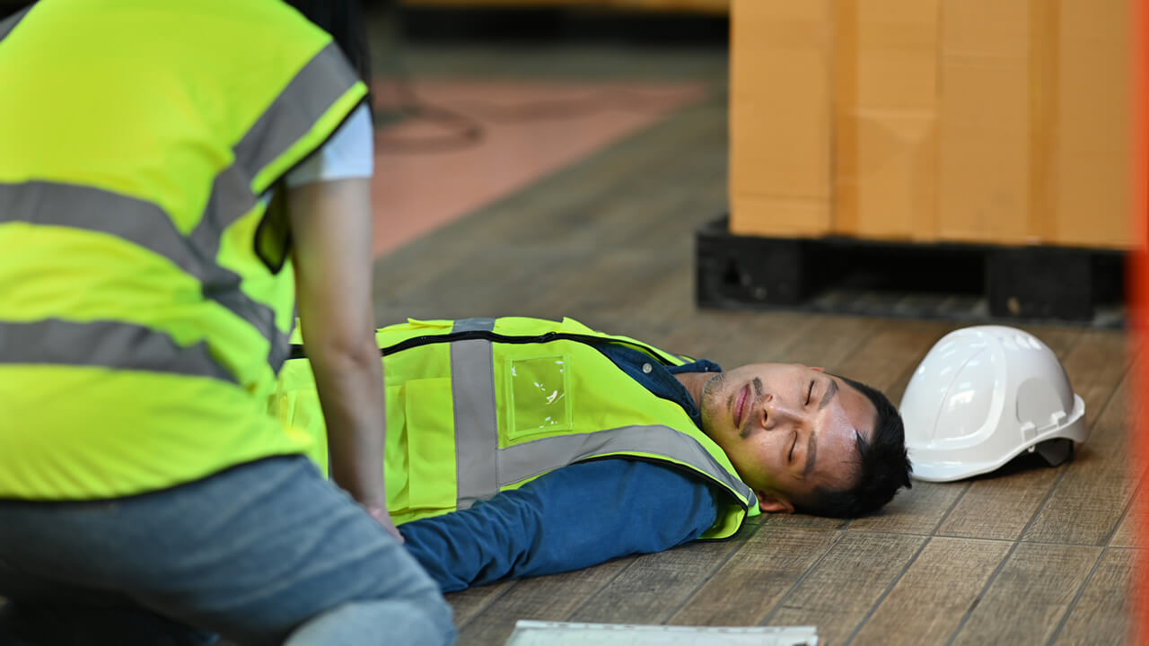Conmoción cerebral por accidente de trabajo en NY
